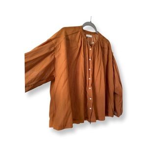 Doen puff sleeve top